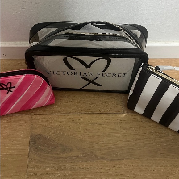 Victoria's Secret Striped Cosmetic Bag Trio - Picture 1 of 4